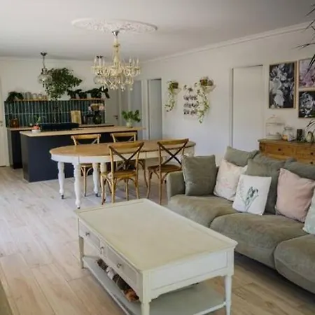 Villa 8 Pers - - Piscine Et Pet Friendly