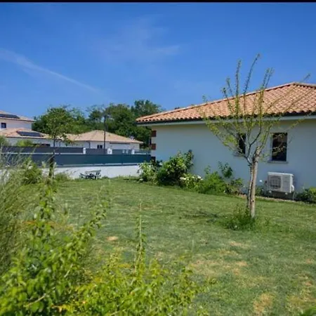 8 Pers - - Piscine Et Pet Friendly Villa *