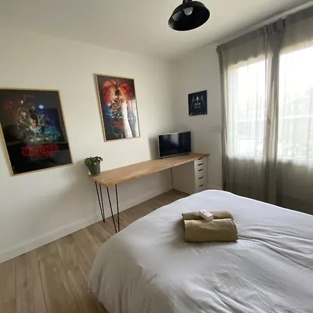 Villa 8 Pers - - Piscine Et Pet Friendly *